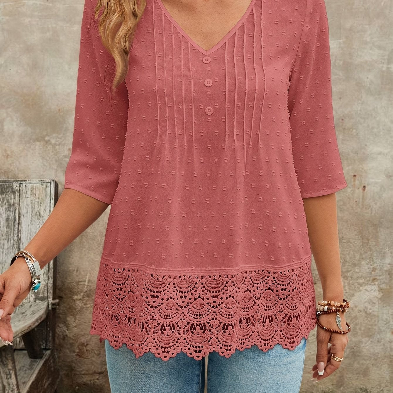 Zyra Oslo | Romantisk topp med blondekant og strukturdetaljer