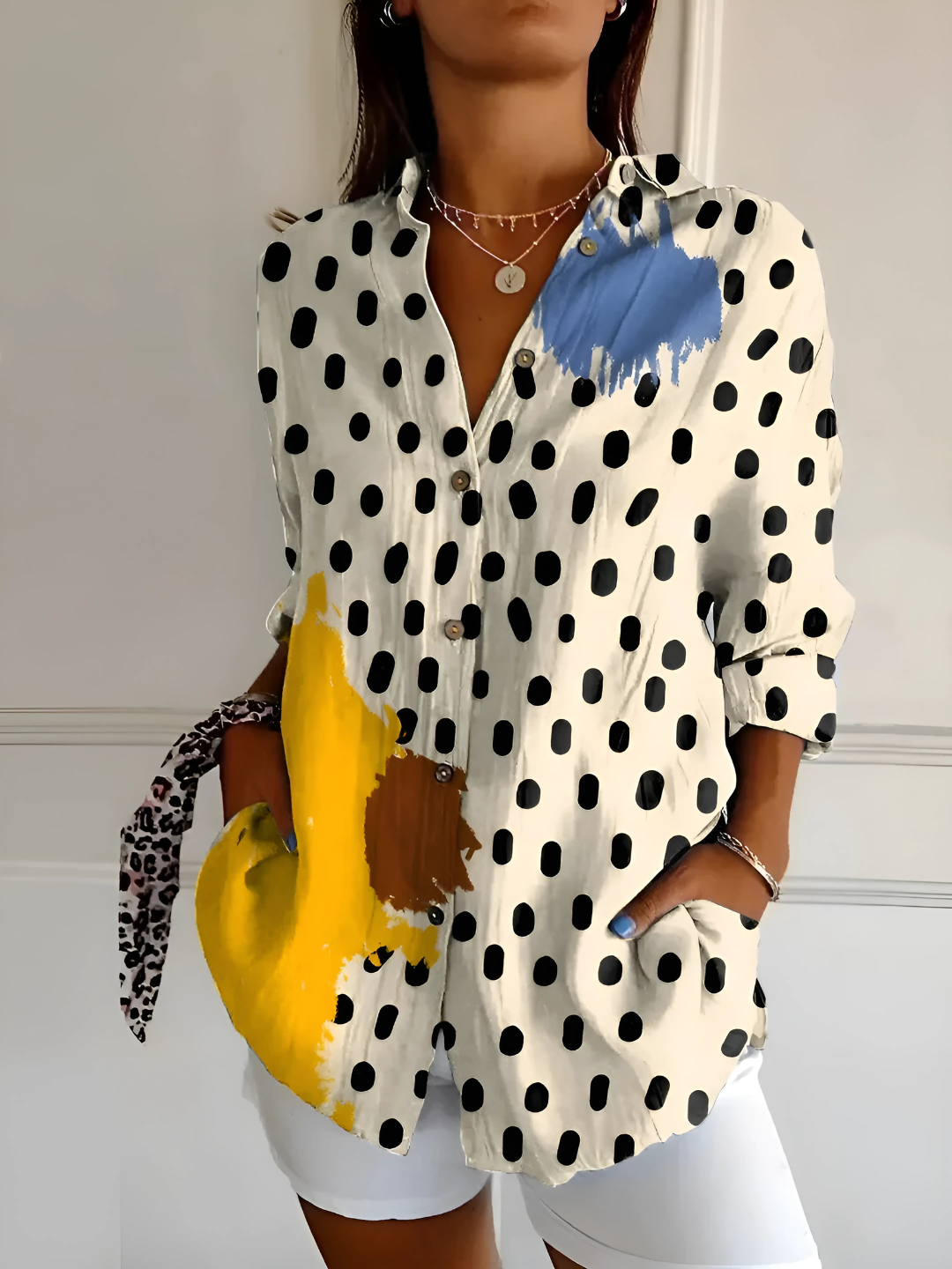 Zyra Oslo | Blomstrende Bølgebluse