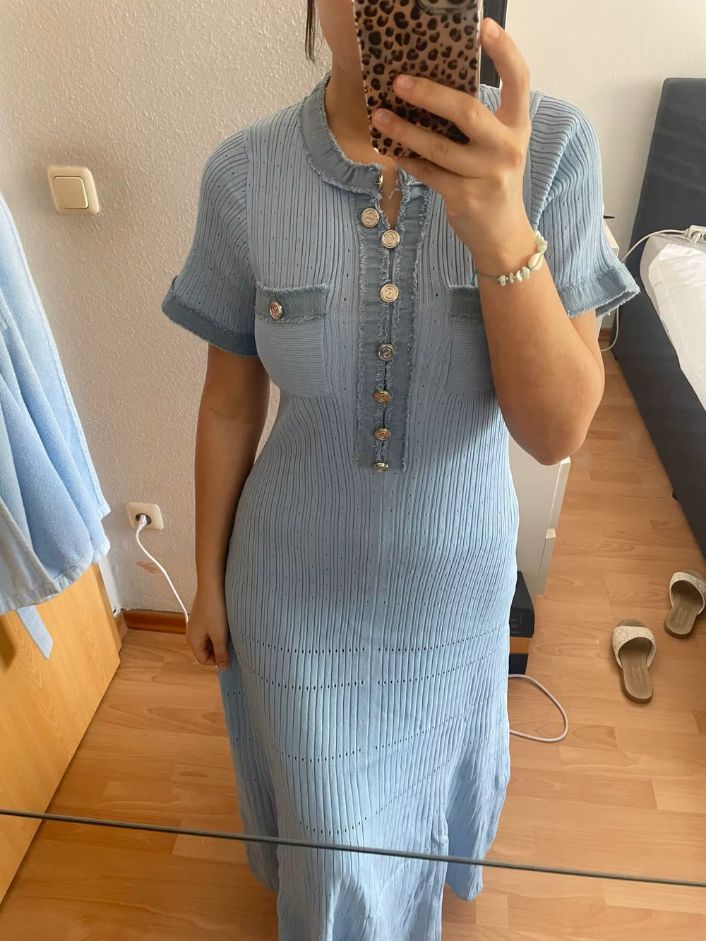 <p><br/><strong>Elsket av våre kunder</strong><br/><br/></p>